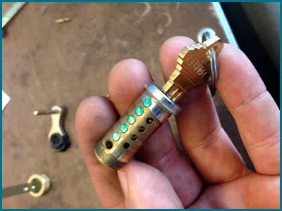 Father Son Locksmith Shop Houston, TX 713-357-0757 Father Son Locksmith Shop Houston, TX 713-357-0757 - 65-9